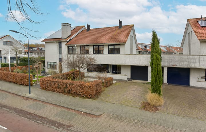 Foto van woning Renoirhof 135, Hoorn
