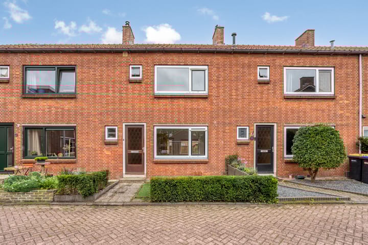 Resedastraat 45 in Alblasserdam foto