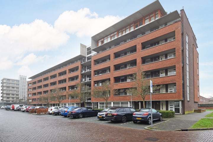 Reuvenslaan 95 in Voorburg foto