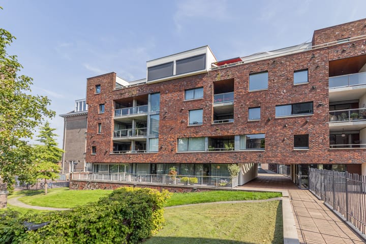 Reyer Anslostraat 40 in Utrecht foto