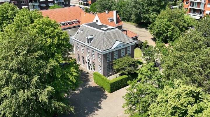 Rhijngeesterstraatweg 45 in Oegstgeest foto