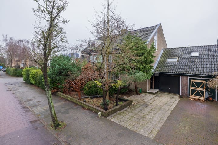 Rhijngeesterstraatweg 87 in Oegstgeest