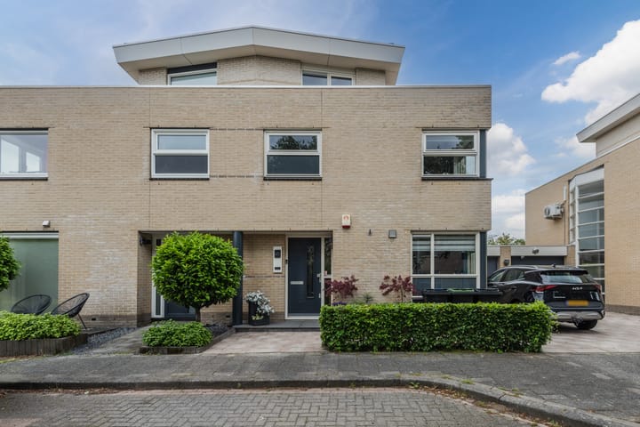 Richard Burtonstraat 18 in Almere foto