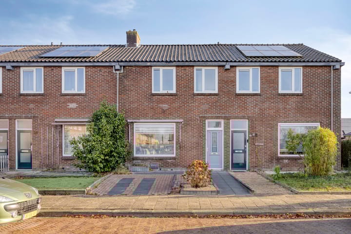 Rietzangerweg 17 in Apeldoorn foto