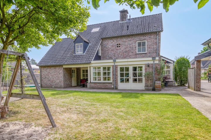 Rijf 10 in Gemonde foto