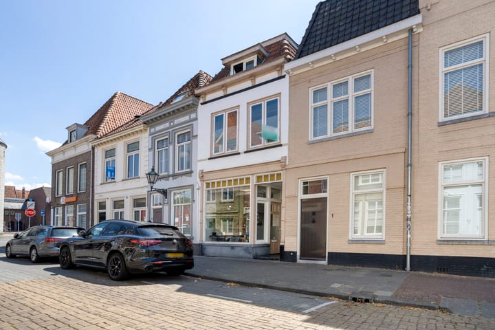Rijkebuurtstraat 11 in Bergen op Zoom foto