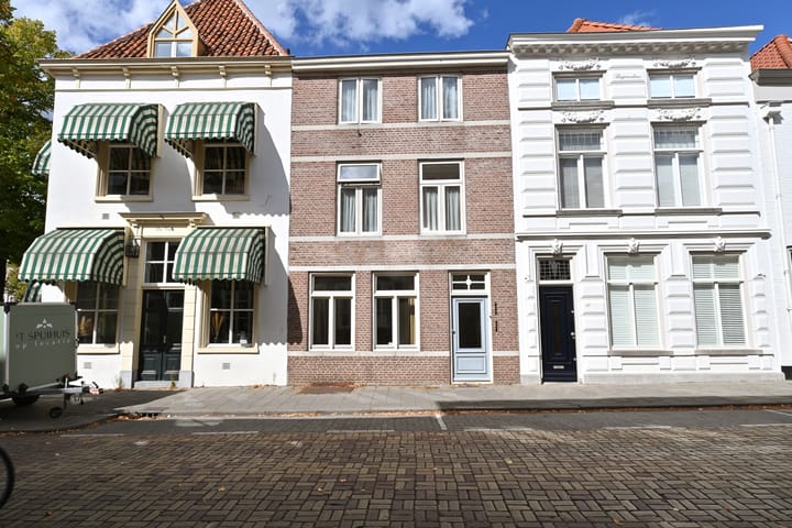 Rijkebuurtstraat 30 in Bergen op Zoom foto