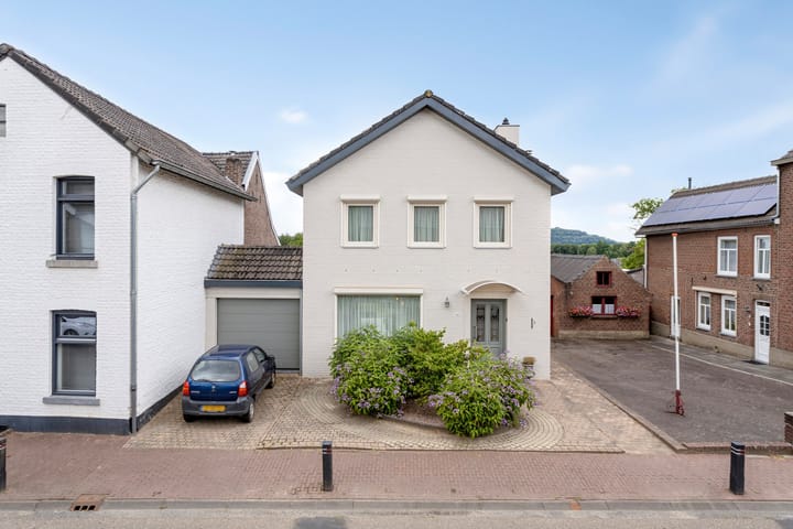 Rijksweg 158 in Gronsveld foto