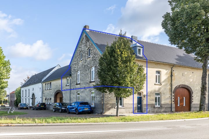 Rijksweg 9 in Berg en Terblijt foto