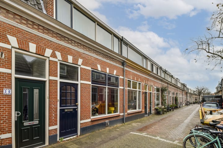 Rijndijkstraat 34 in Leiden foto