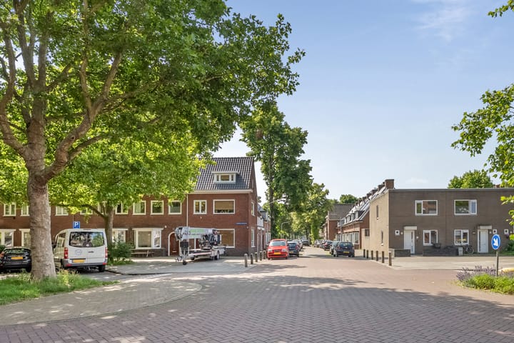 Rijnstraat 143 in Haarlem foto
