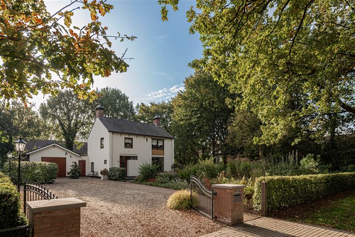 Rijsenburgselaan 101 in Driebergen-Rijsenburg foto