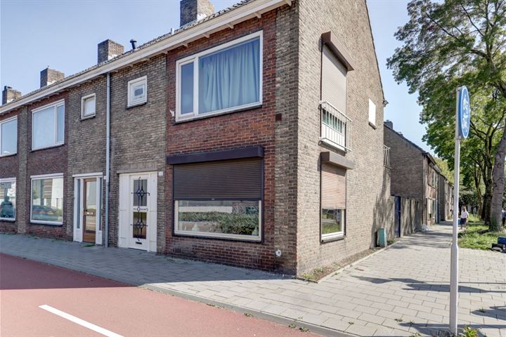 Ringbaan-Noord 332 in Tilburg foto