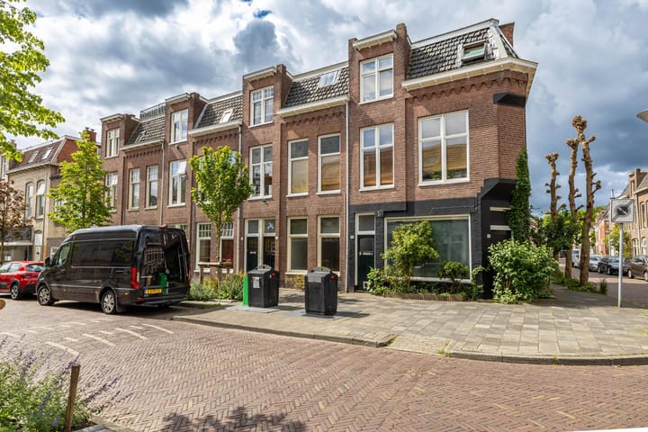 Riouwstraat 6 in Groningen foto
