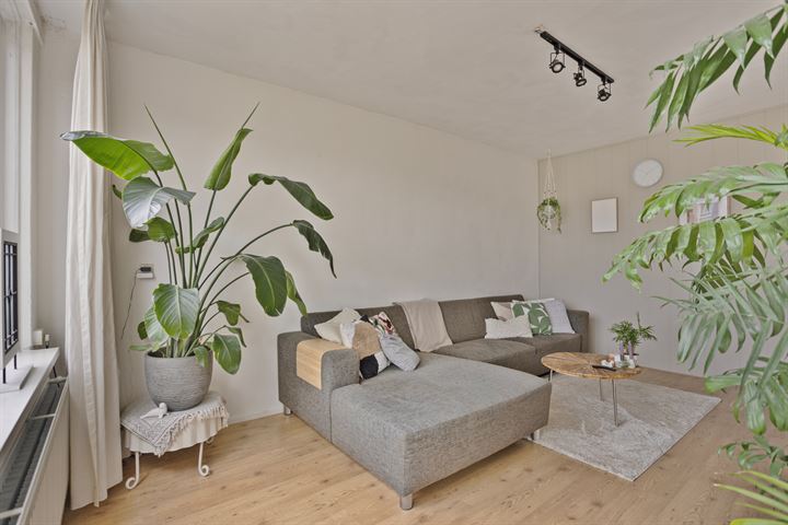 Rivierenlaan 171 in Purmerend foto