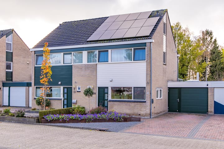 Robert Kochstraat 38 in Ter Apel foto