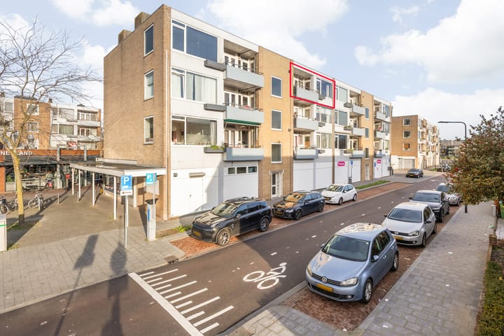 Robijnstraat 15B in Breda foto