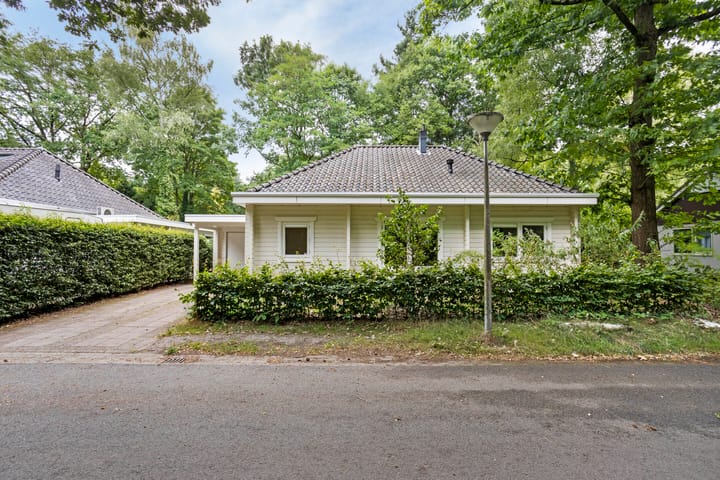 Rode Heikorstlaan 6 in Eindhoven foto