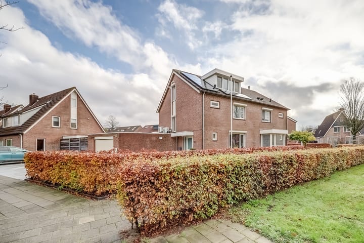 Roek 17 in Sprang-Capelle foto