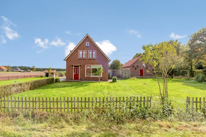 Roessinkweg 4 in Hengelo (Gld) foto