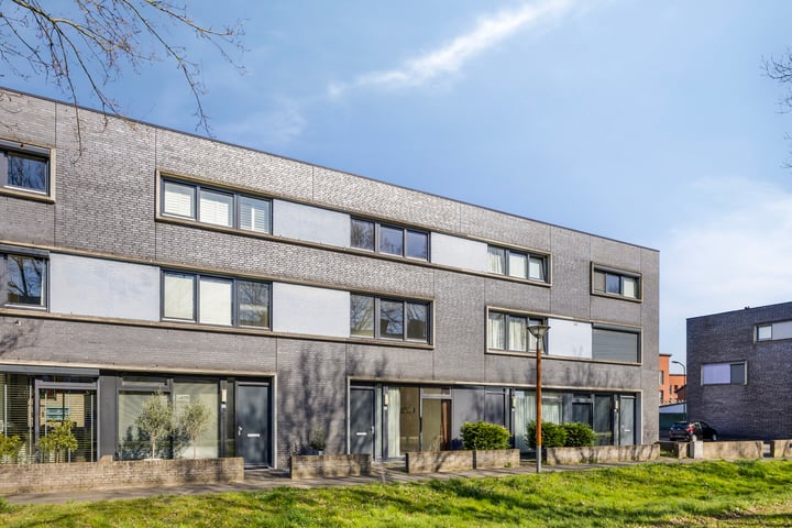 Roggehof 14 in Berghem foto