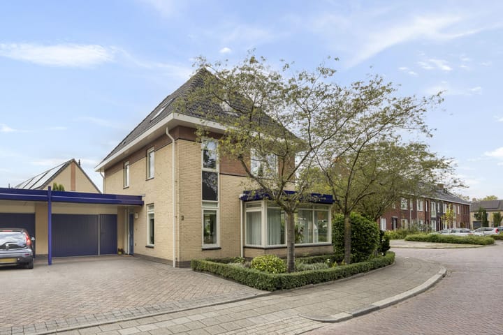 Roggeweg 3 in Heerde foto