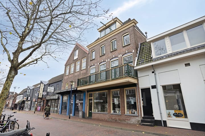 Rolderstraat 4 in Assen foto
