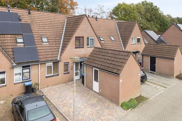 Rolklaver 136 in Deventer foto