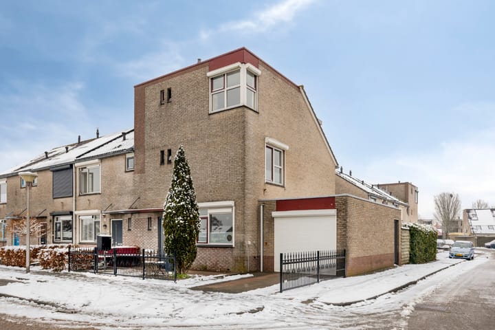 Rondweg 116 in Kampen foto