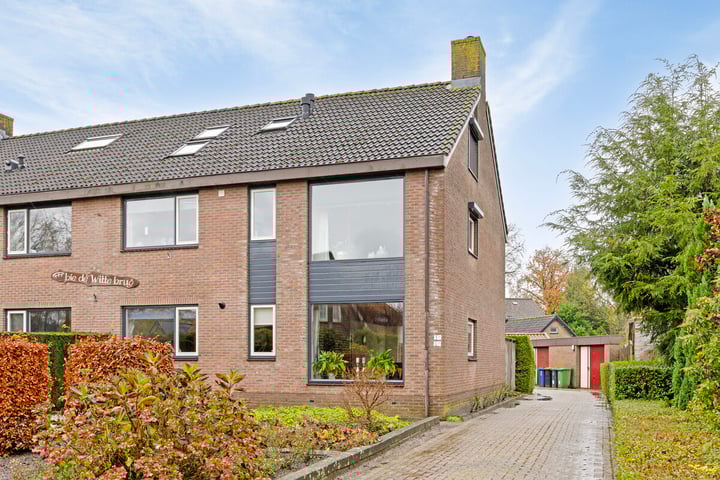 Rondweg 1C in Zwartebroek foto