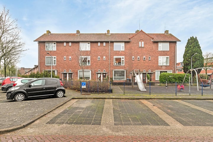 Röntgenstraat 6 in Hilversum foto