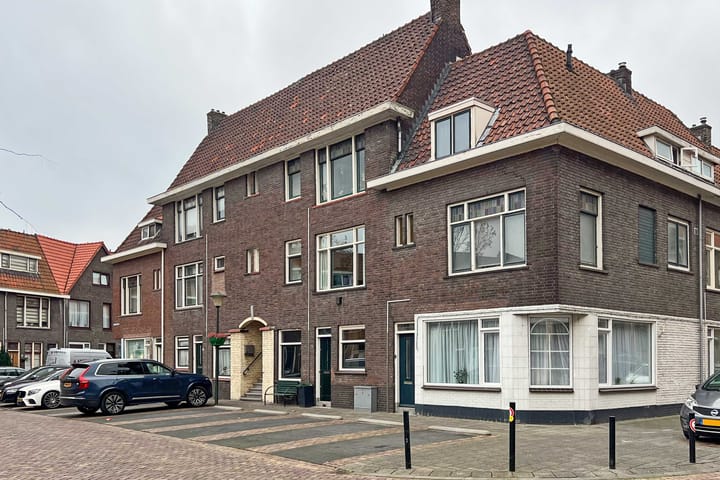 Röntgenstraat 7A in Vlaardingen foto