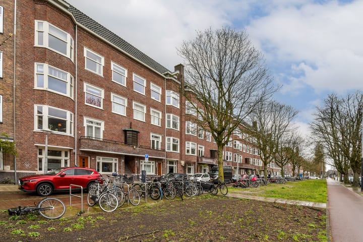 Rooseveltlaan 230-1 in Amsterdam foto