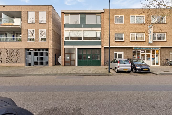 Rooseveltstraat 15 in Leiden foto