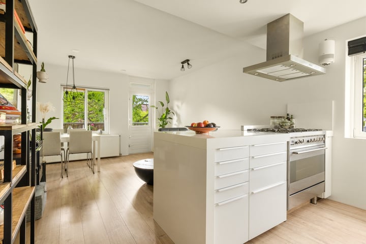 Roosje Vosstraat 109 in Amsterdam foto