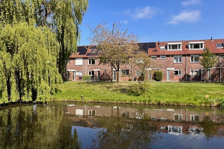 Roosje Vosstraat 16 in Alphen aan den Rijn foto