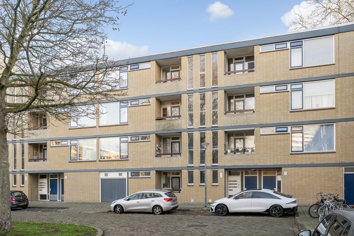 Rossinistraat 12 in Schiedam foto