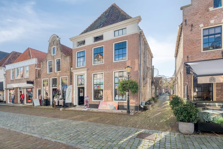 Rozemarijnsteeg 6A in Elburg foto