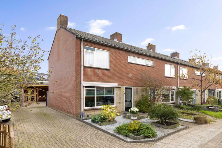 Rozemarijnstraat 12 in Voorst foto