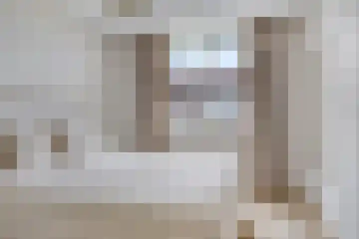 Rozenbottel 20 Borne thumbnail 19