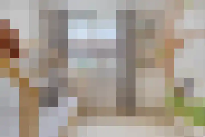 Rozenbottel 20 Borne thumbnail 23