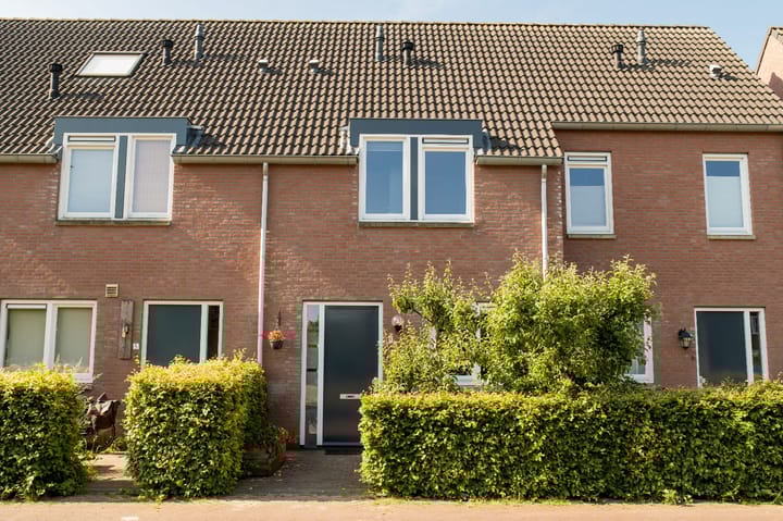 Rozenburg 7 in Weurt foto