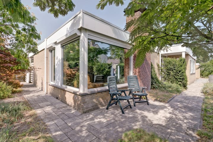 Rozenstraat 1 in Putte foto