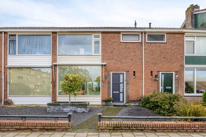 Rozenstraat 32 in Veenendaal foto