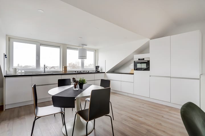 Russischestraat 12A-03 in Rotterdam