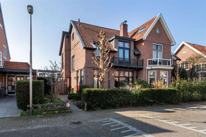 Ruthardlaan 34 in Bussum foto