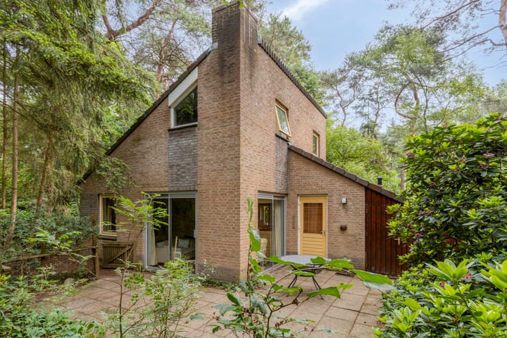 Ruurloseweg 39W-35 in Zelhem foto