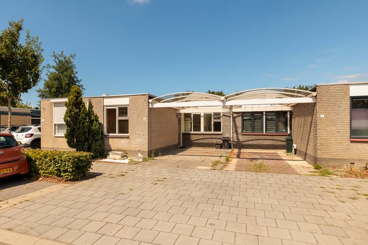 's-Gravenhagehof 5 in Almere foto