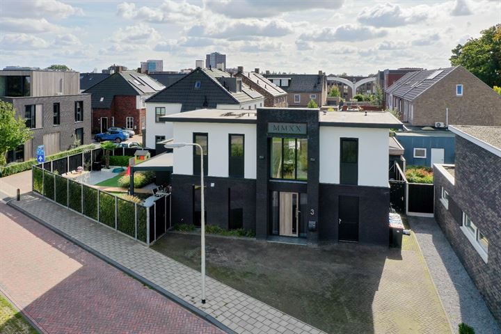 Salomonsonstraat 3 in Almelo foto