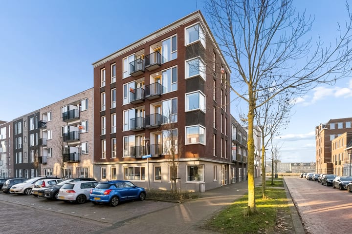 San Marinostraat 11 in Almere foto